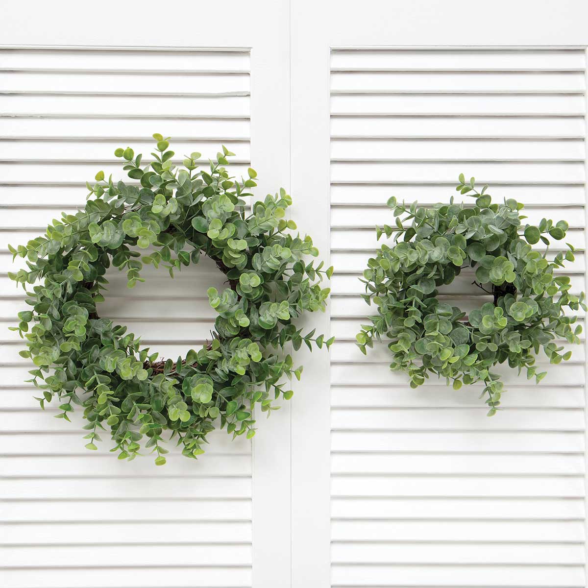 MINI WREATH EUCALYPTUS 10.5IN (INNER RING 3.5IN) GREY - Click Image to Close