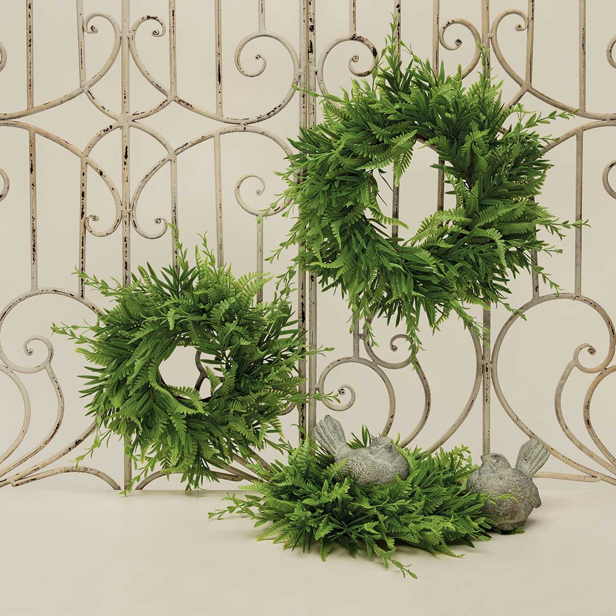 CANDLE RING ROSEMARY/FERN 14IN (INNER RING 4IN) - Click Image to Close