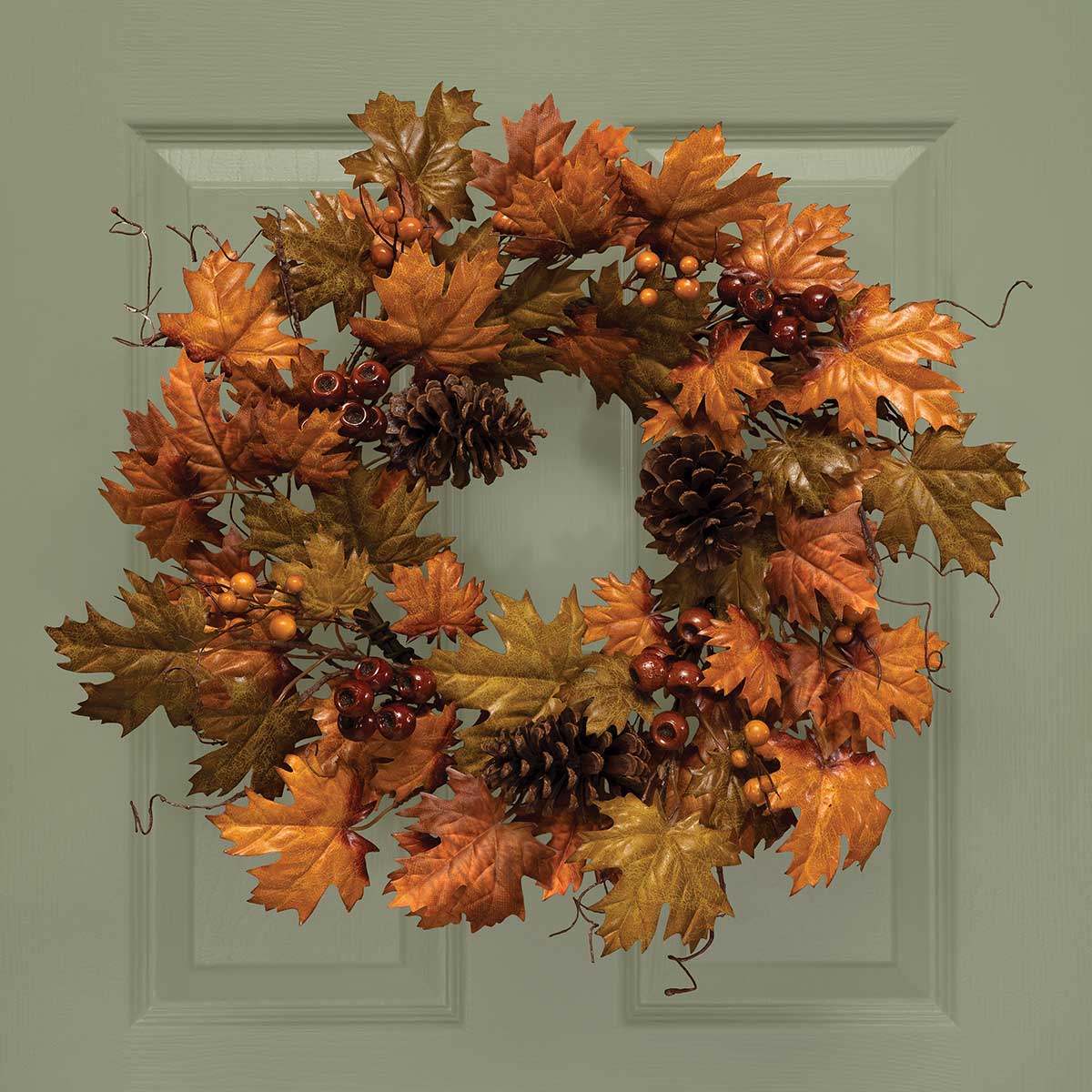 WREATH MAPLE LEAF WITH PINECONES 24IN (INNER RING 9.5IN)