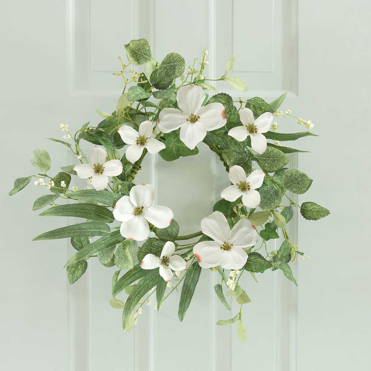 WREATH DOGWOOD/BERRY 16IN (INNER RING 7IN) POLYESTER