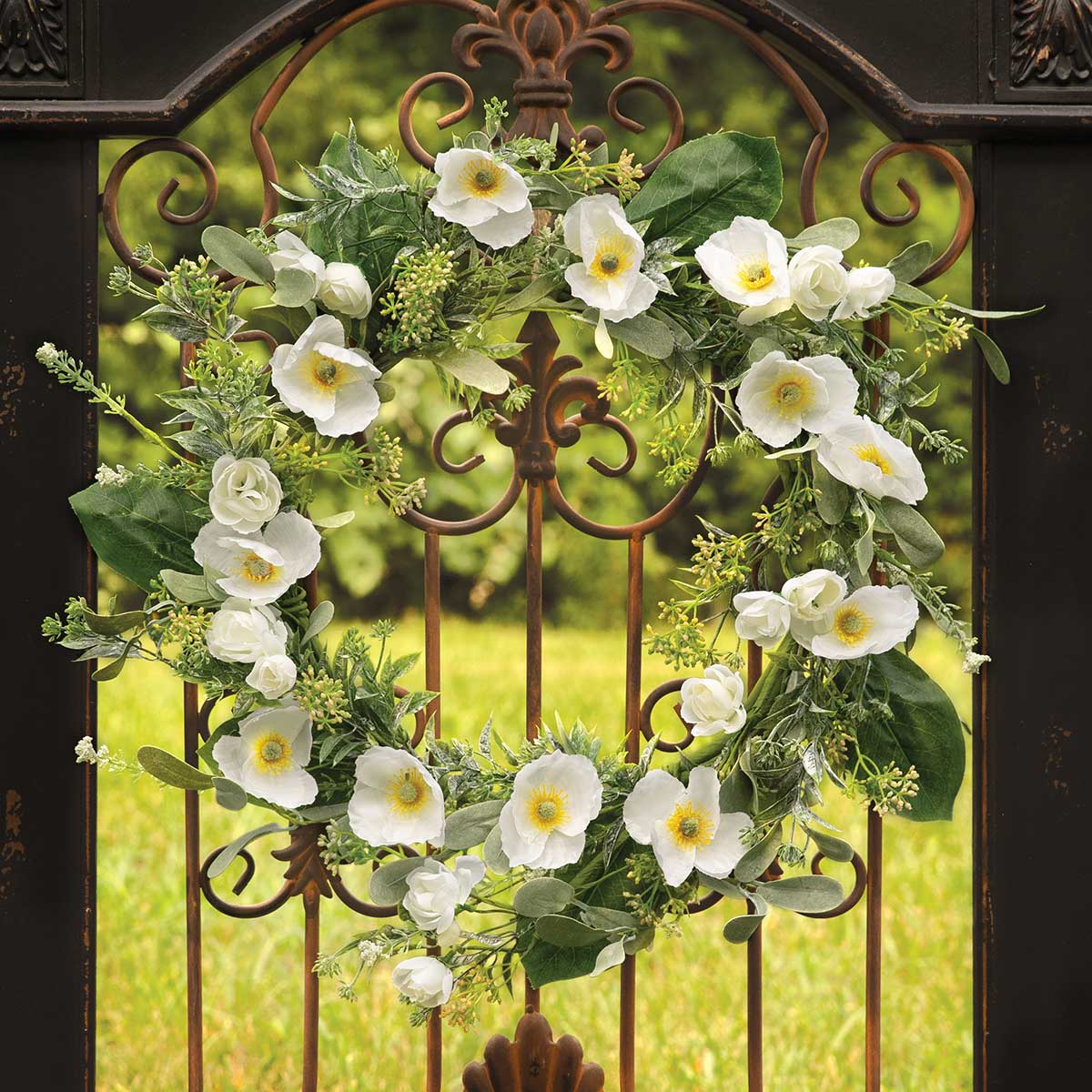 WREATH POPPY/FOLIAGE 22IN (INNER RING 11IN) WHITE - Click Image to Close