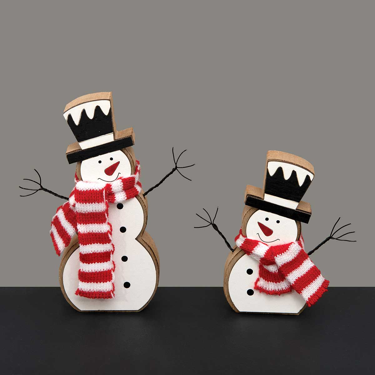 SIT-A-BOUT SNOWMAN SMALL 4.5IN X 1IN X 4.5IN WHITE/RED/BLACK - Click Image to Close