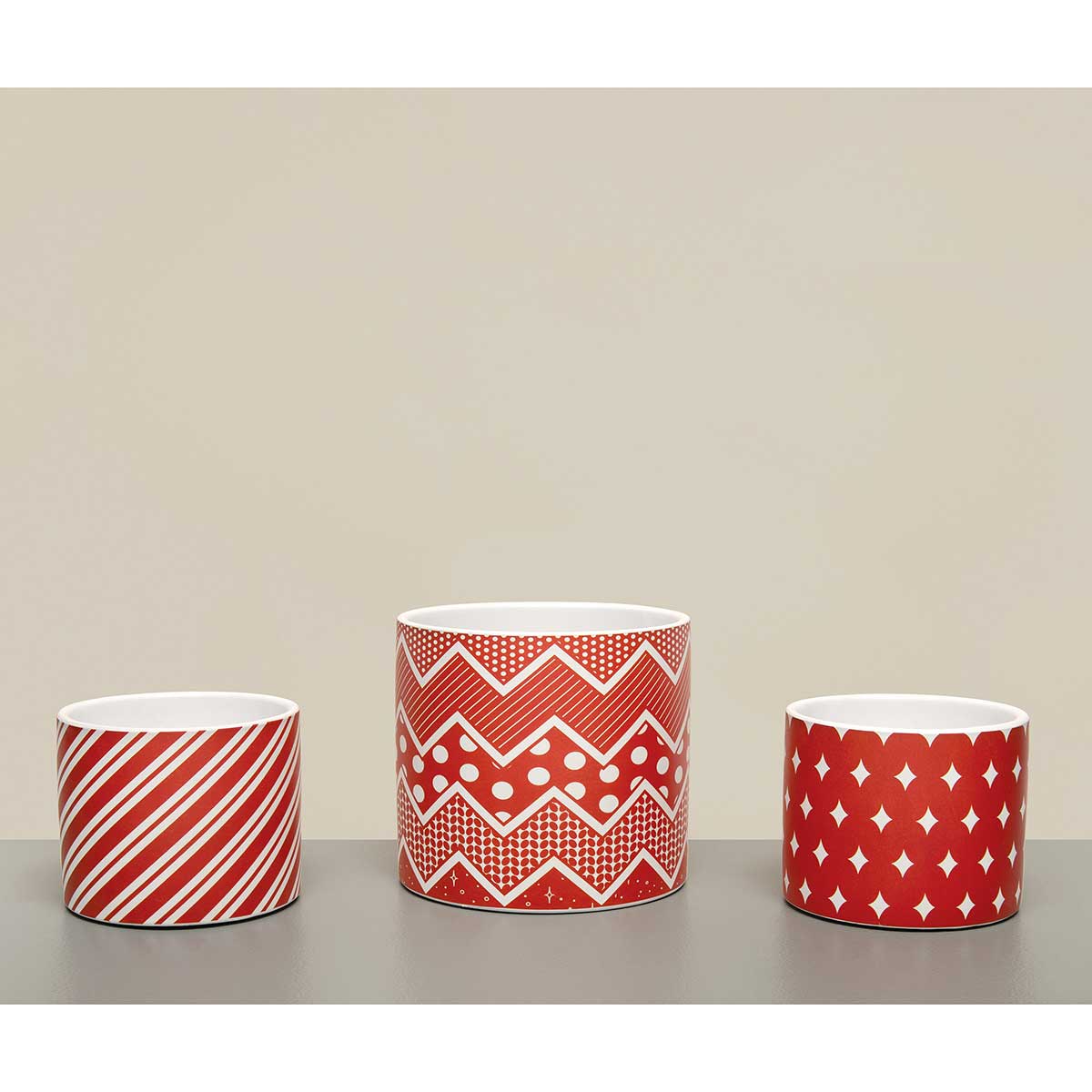 POT JOLLY ZIGZAG LARGE 5.25IN X 4.75IN CERAMIC - Click Image to Close