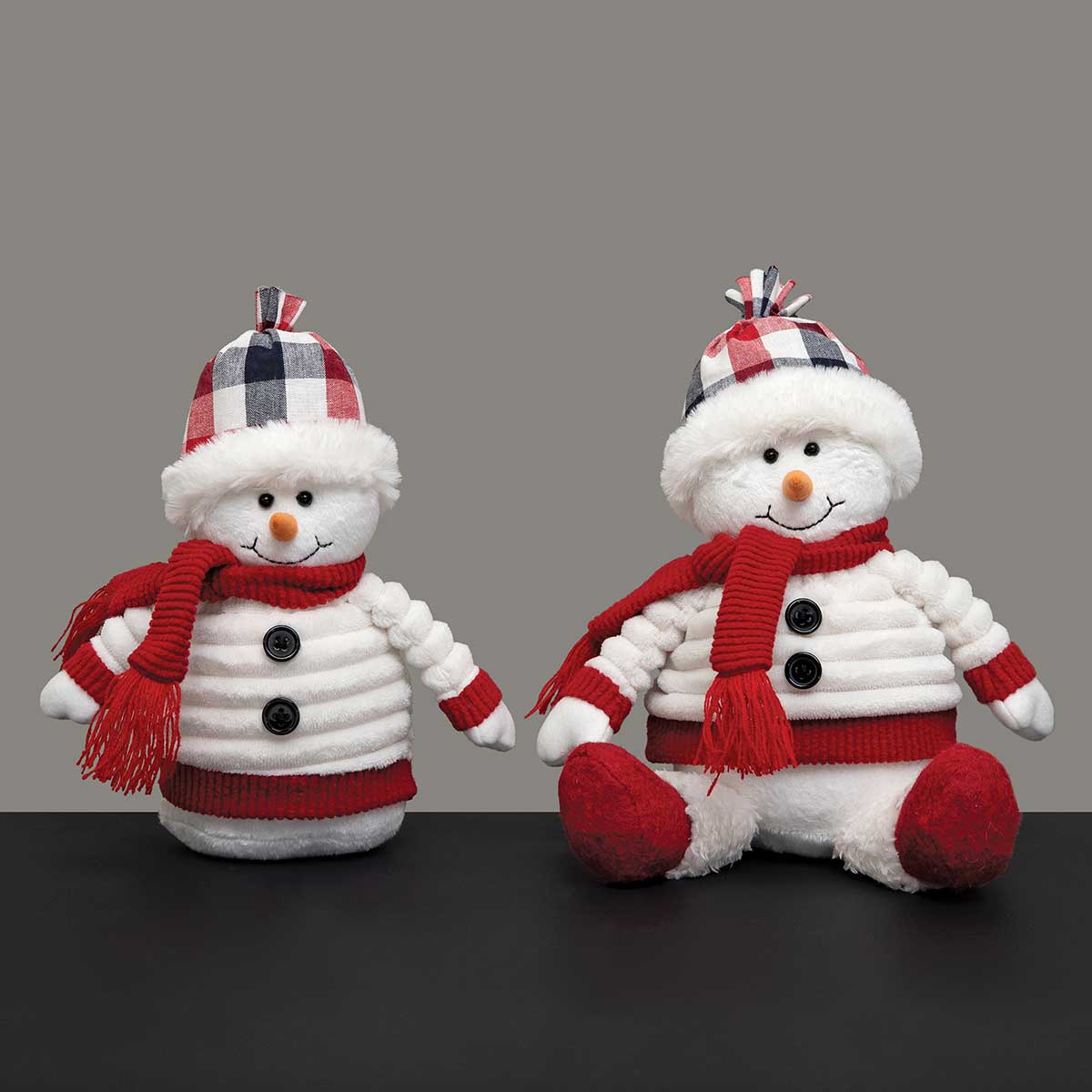 SNOWMAN WITH JACKET AND FEET 6IN X 10IN WHITE/RED