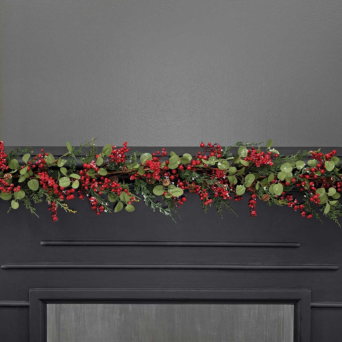 FROSTED RED BERRY/EUCALYPTUS GARLAND WITH MINI PINECONES - Click Image to Close