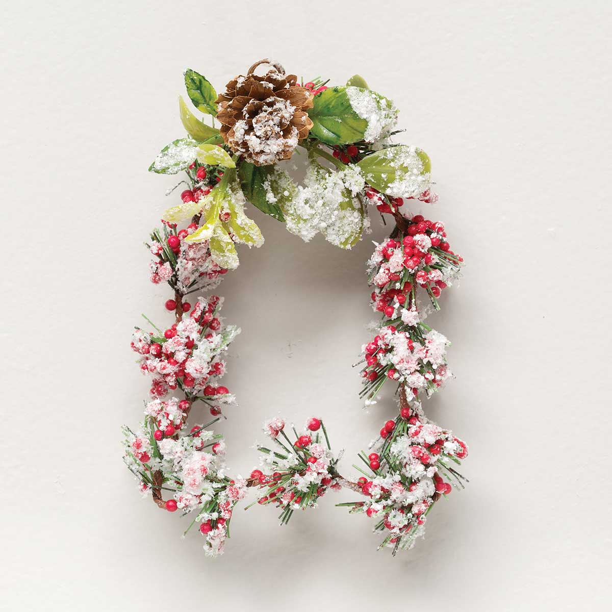 !WINTER RED BERRY BELL-SHAPED WREATH ORN V22