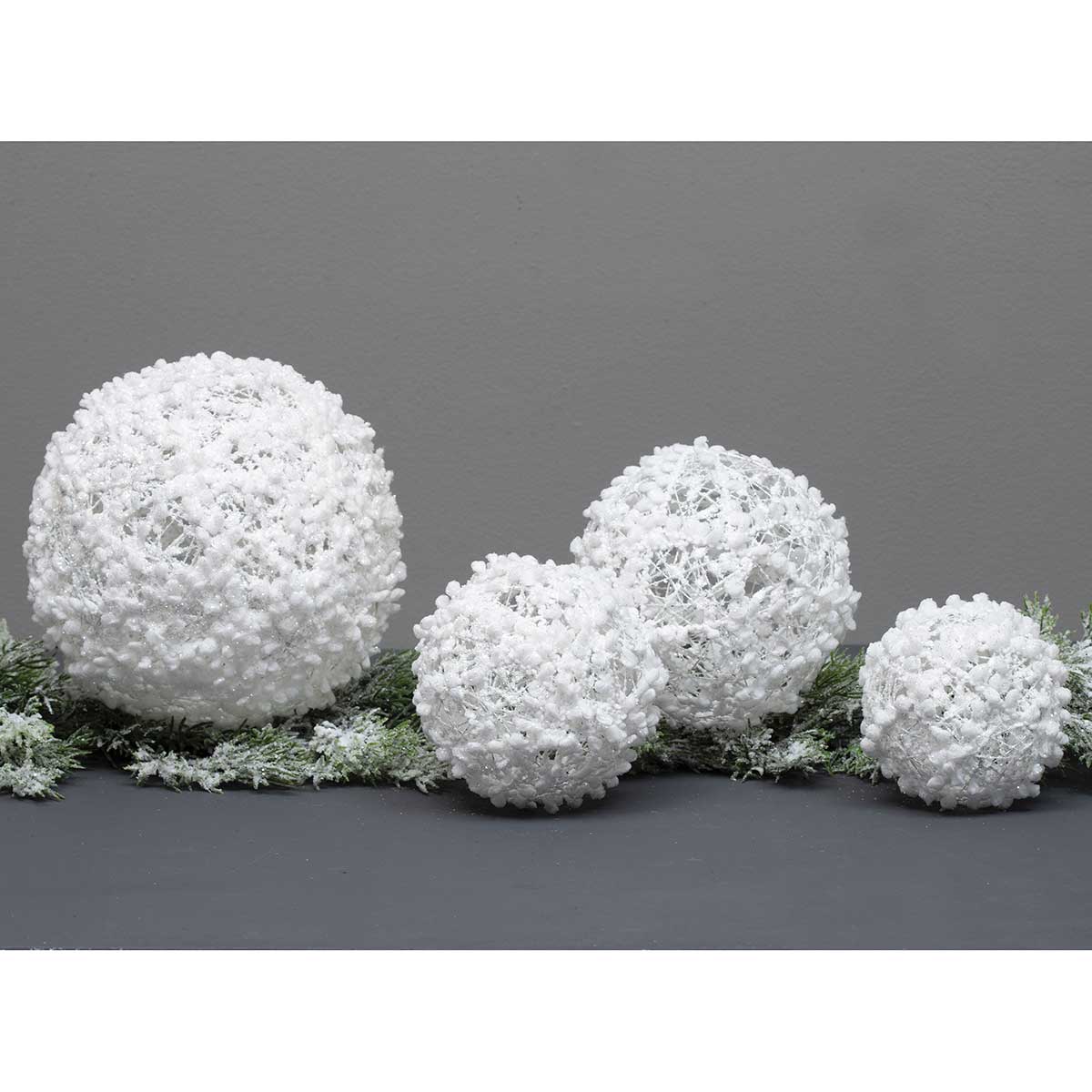 BALL PUFF BALL ORNAMENT SMALL 4IN WHITE GLITTER/MICA - Click Image to Close