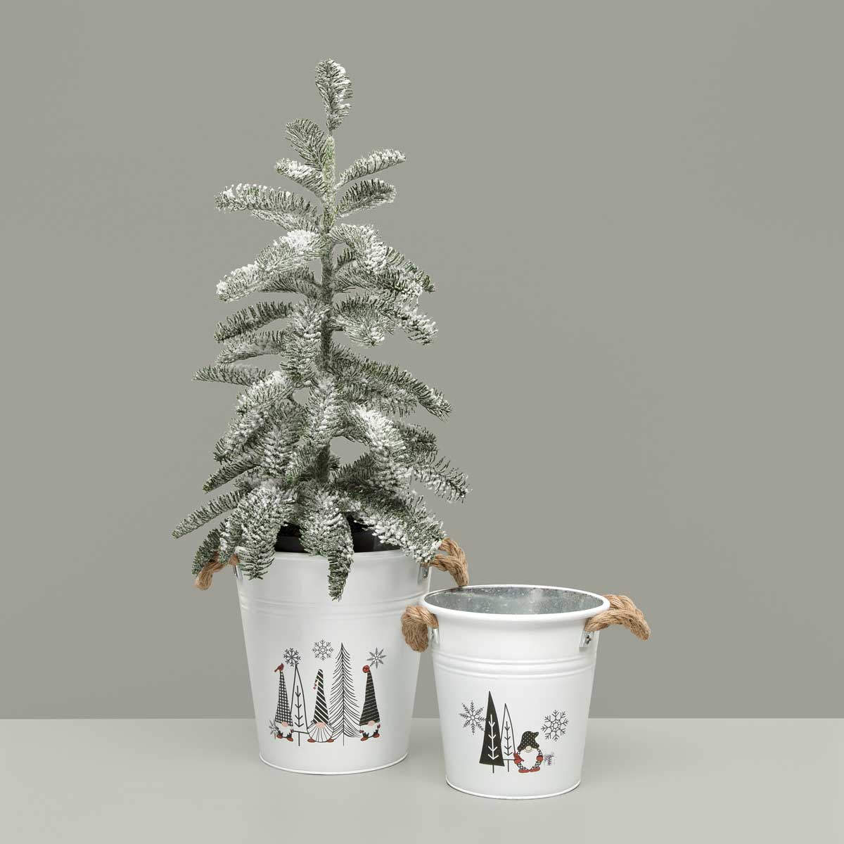 b50 BUCKET GNOMES/TREES LARGE 10.25IN X 7IN METAL - Click Image to Close