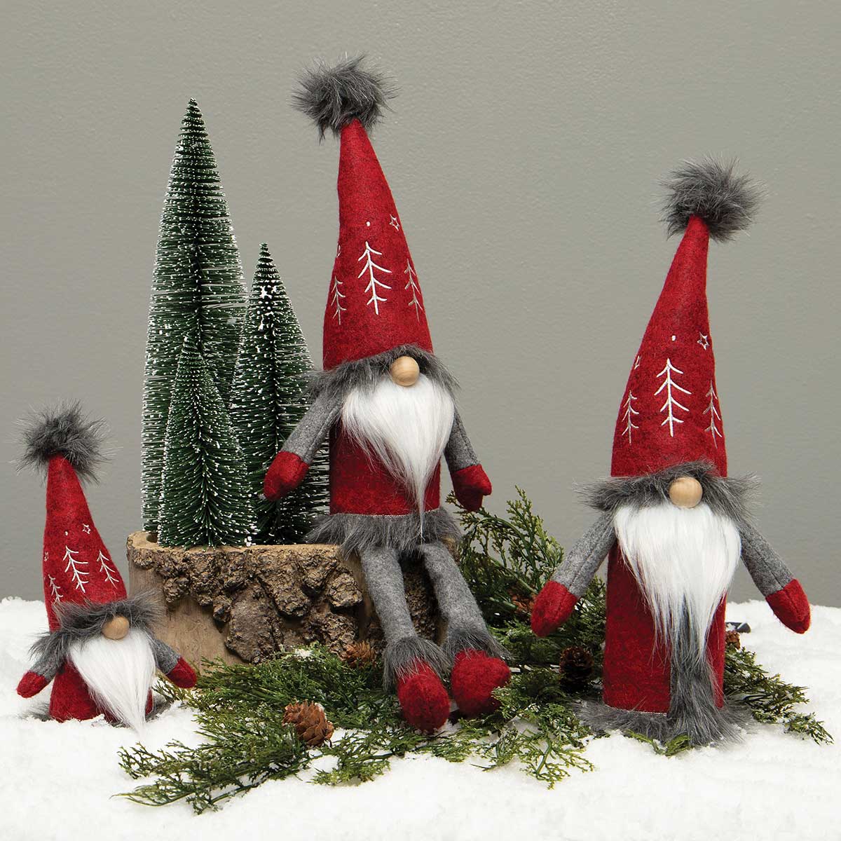 b50 GNOME DANISH TREE WITH LEG 3IN X 18IN POLYESTER