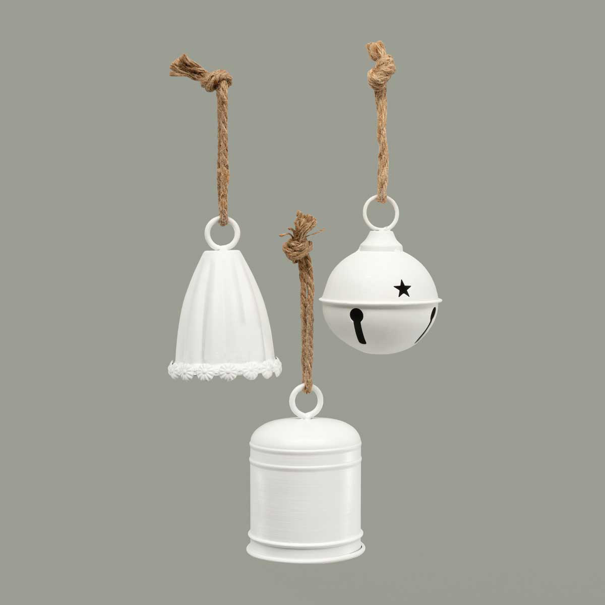 BELL SLEIGH/JINGLE MATTE WHITE 4IN X 5IN METAL WITH ROPE HANGER - Click Image to Close
