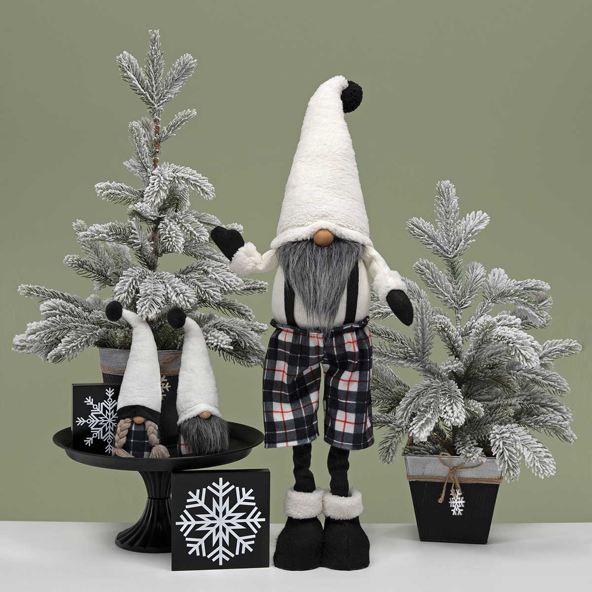 b50 GNOME DANISH 2 ASSORTED SMALL 2.5IN X 9IN X 9.5IN POLYESTER - Click Image to Close