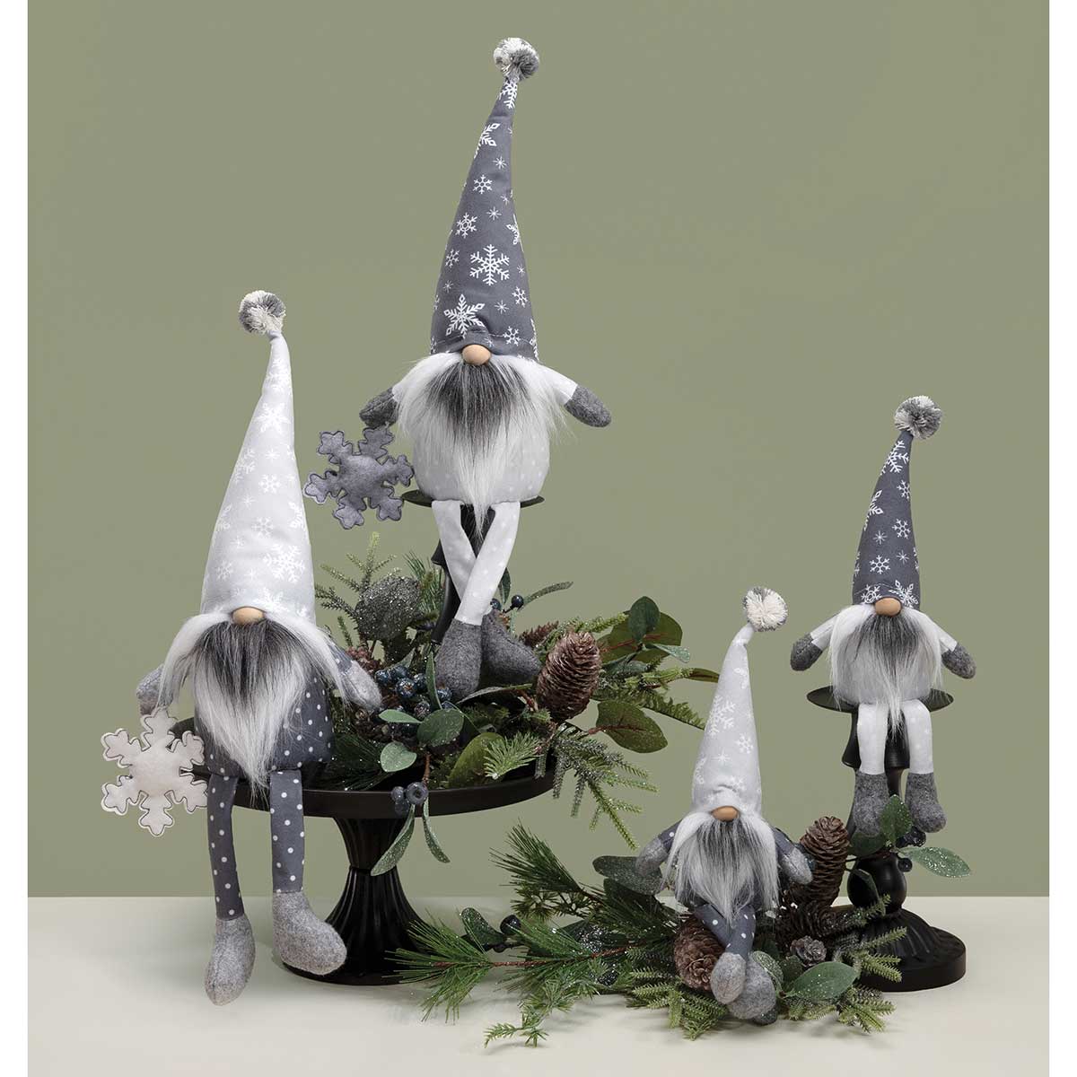 b50 GNOME SNOWFLAKE LEGS 2 ASSORTED LARGE 6INX3.5INX18IN - Click Image to Close