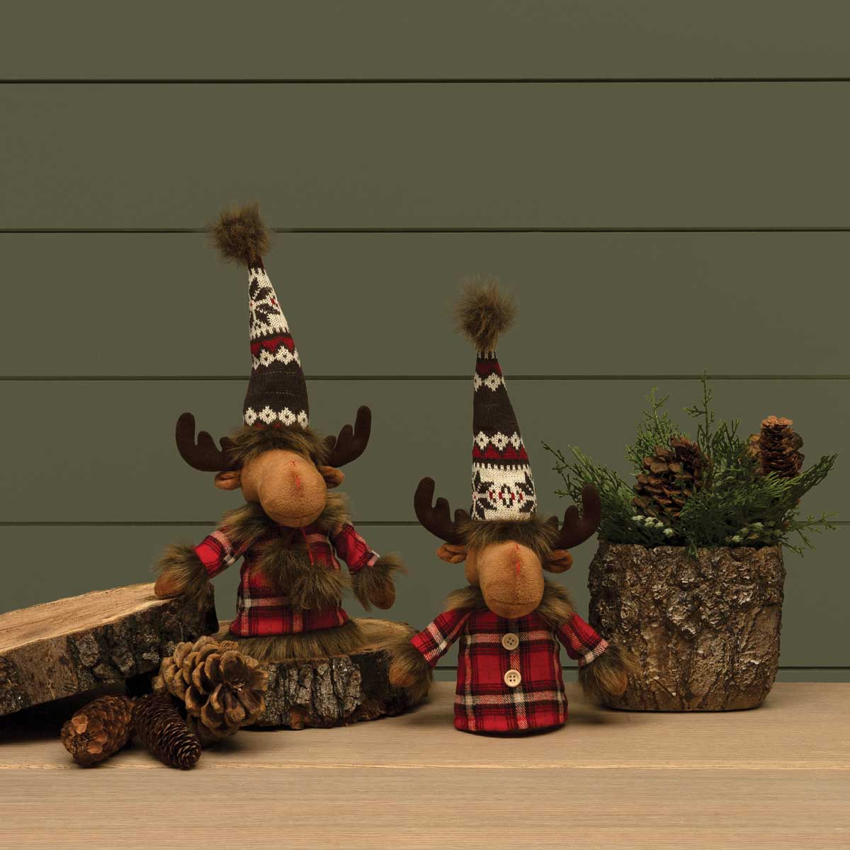 b50 GNOME MOOSE 2 ASSORTED 6IN X 5IN X 14IN POLYESTER - Click Image to Close