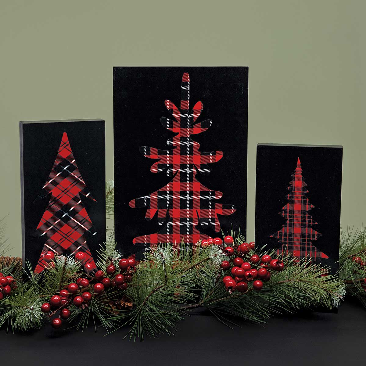 BLOCK PLAID TREE SMALL 5.25IN X 1IN X 10.25IN - Click Image to Close