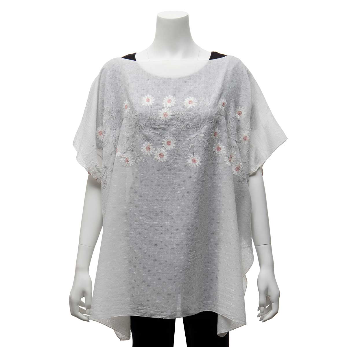 Tunic Embroidered with Daisies 33"x29"