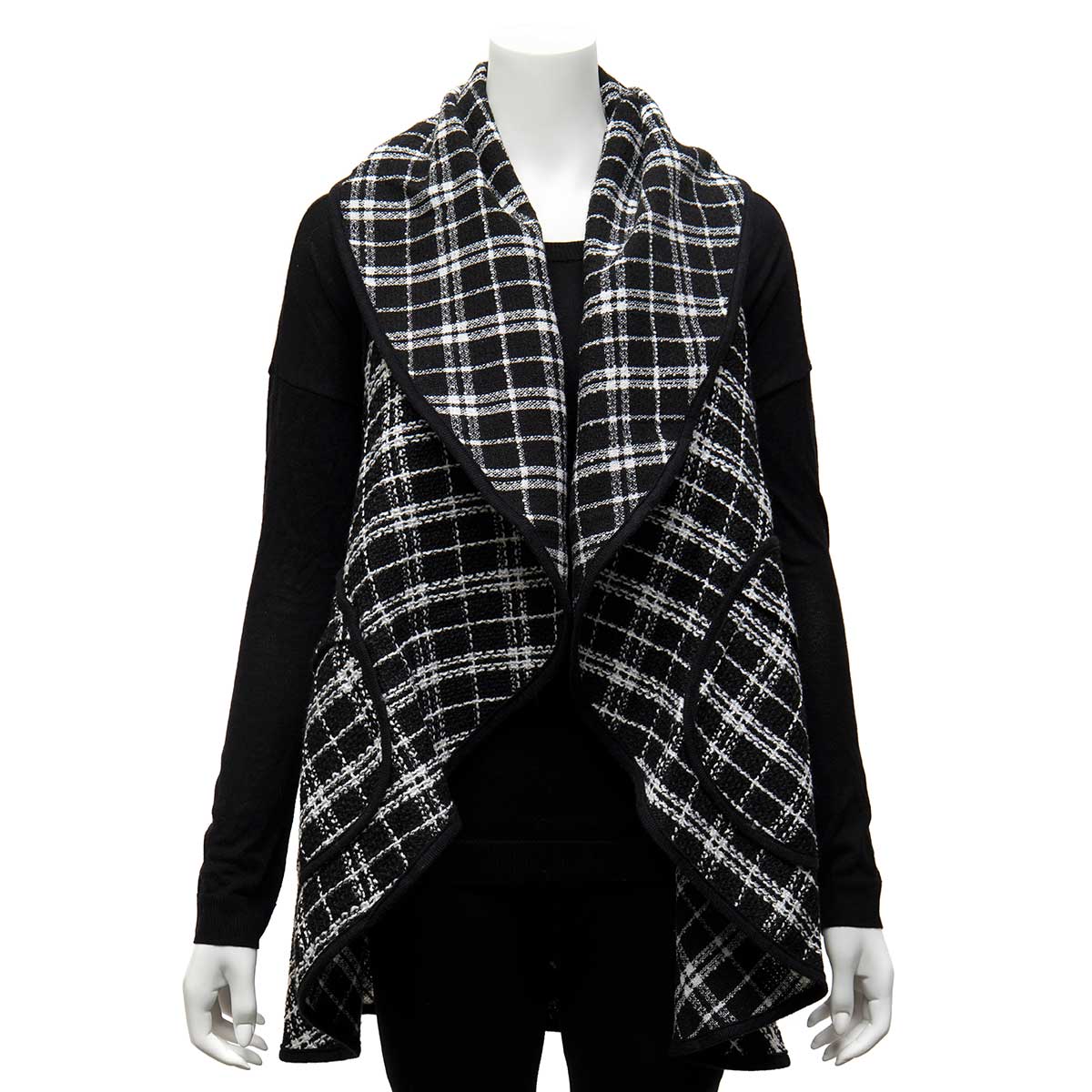b50 CAPE PLAID BLACK/WHITE 45IN X 38IN ONE SIZE FITS MOST TWILL