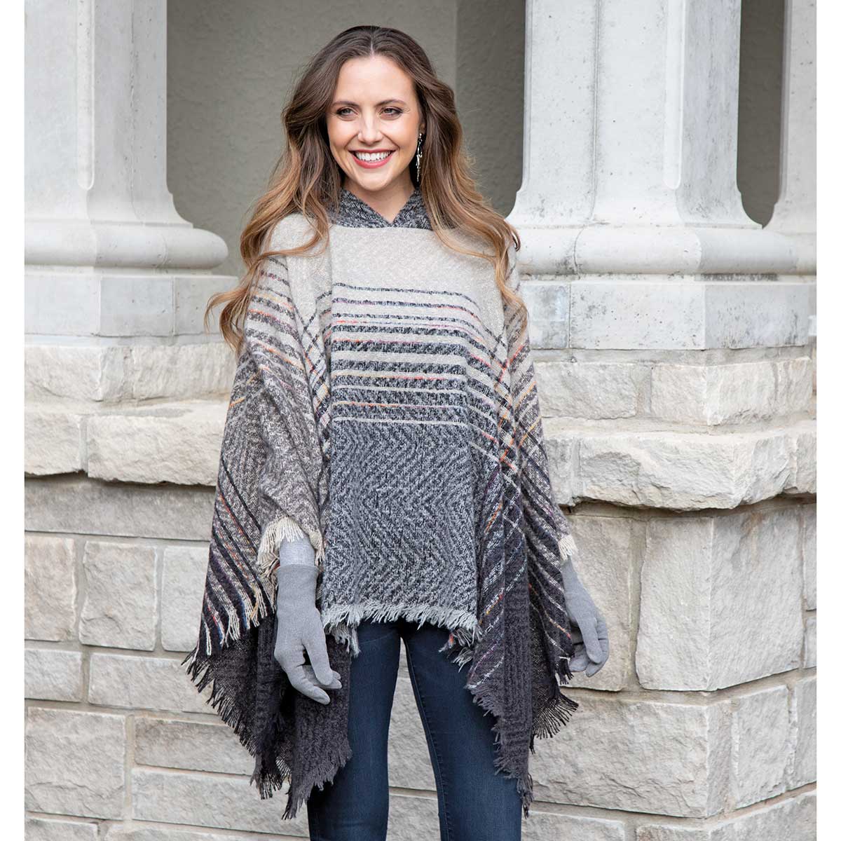 PONCHO WITH HOOD GREY/CREAM 53IN X 27IN