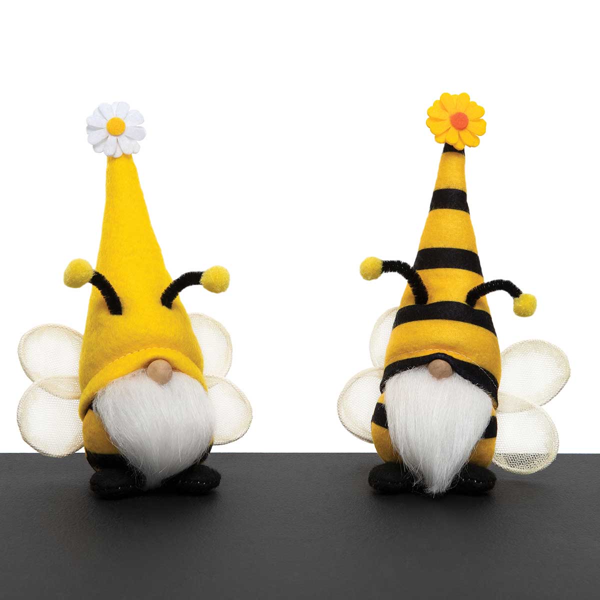 b70 GNOME BEE 2 ASSORTED SMALL 4.25IN X 2.75IN X 7IN - Click Image to Close