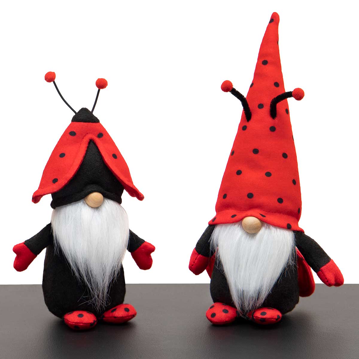 b70 GNOME LADY BUG HAT 3.5IN X 8IN - Click Image to Close