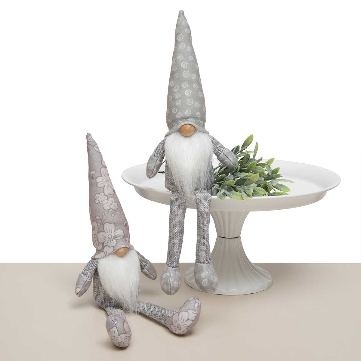 !Grey-cious Gnome with Wood Nose 13"