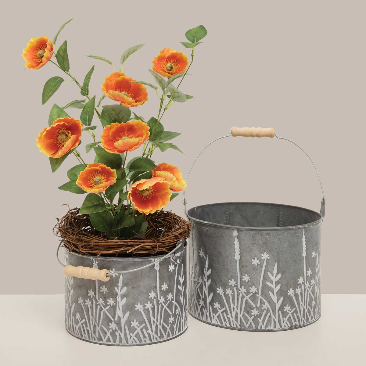 BUCKET MEADOW MOTIF LARGE 9IN X 7IN METAL - Click Image to Close