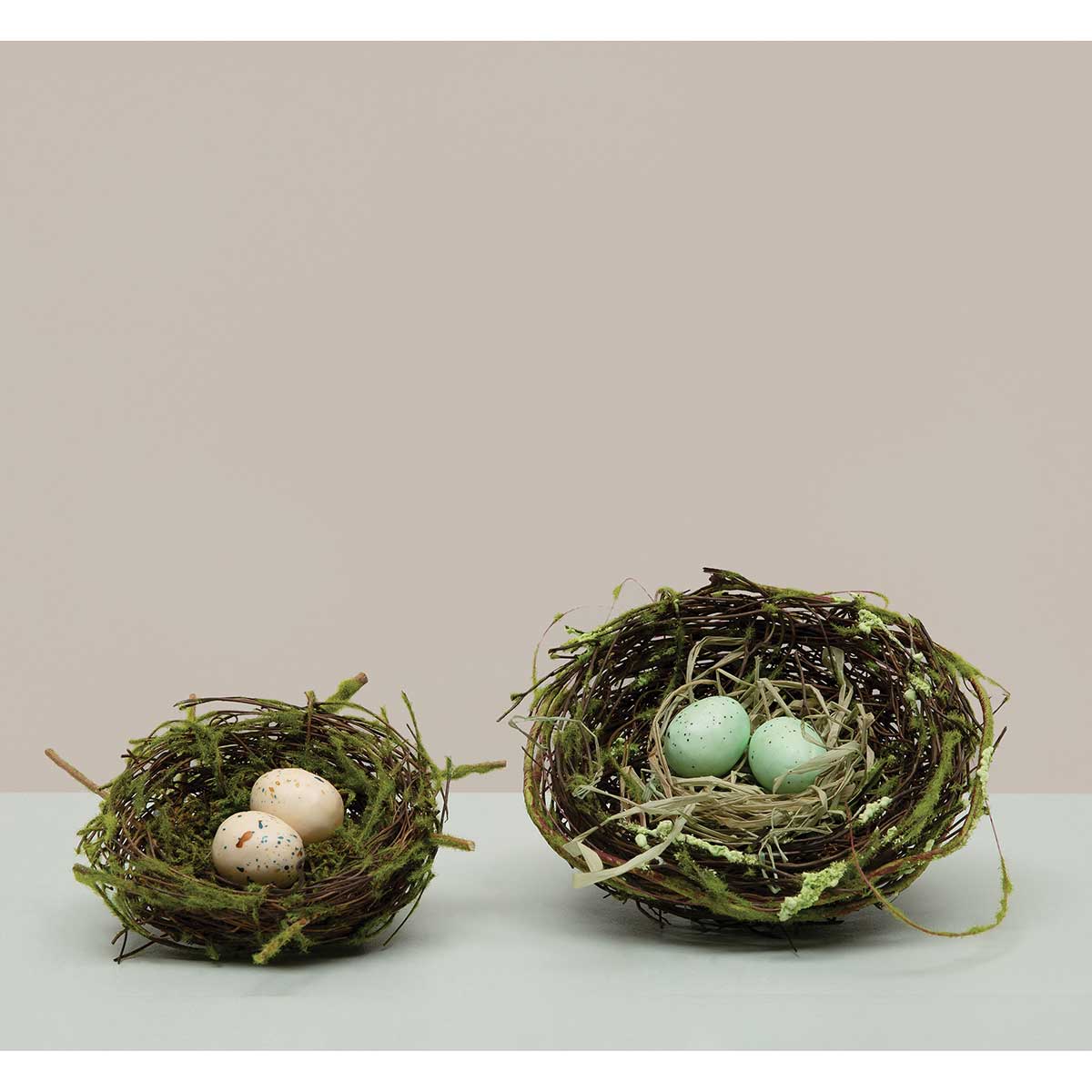 TWIG NEST WITH BLUE EGGS 6IN X 2.5IN TWIG/WOOD