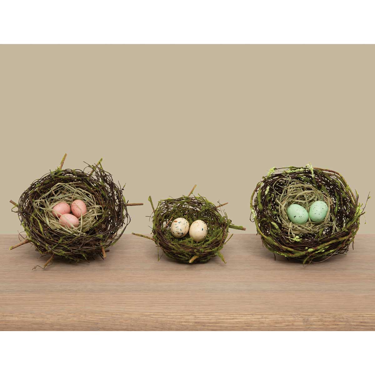 TWIG NEST WITH MOSS AND CREAM EGGS 5"X2"