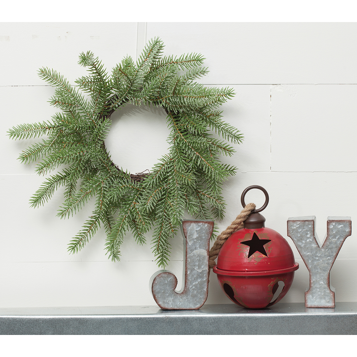 !NORDIC FIR PINE WREATH WITH MICA AND V22 f33