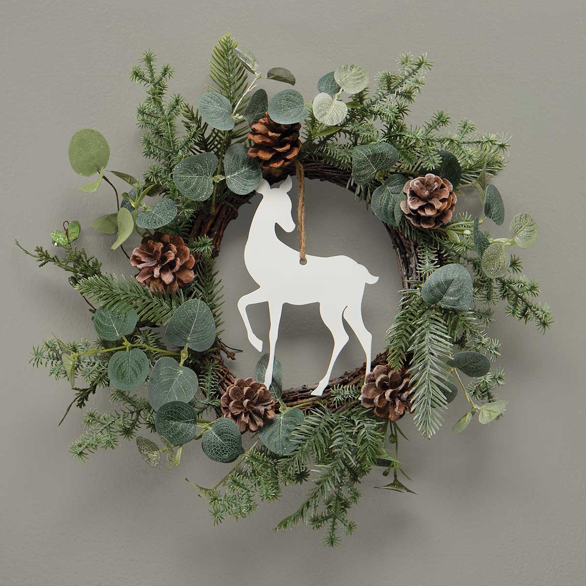 WREATH FROSTED PINE 17IN PLASTIC/POLYESTER/PINECONES - Click Image to Close