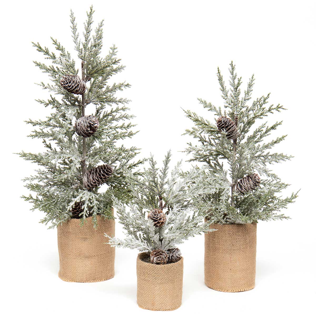 TREE EVERGREEN PINE WITH SNOW MED 7IN X 15IN