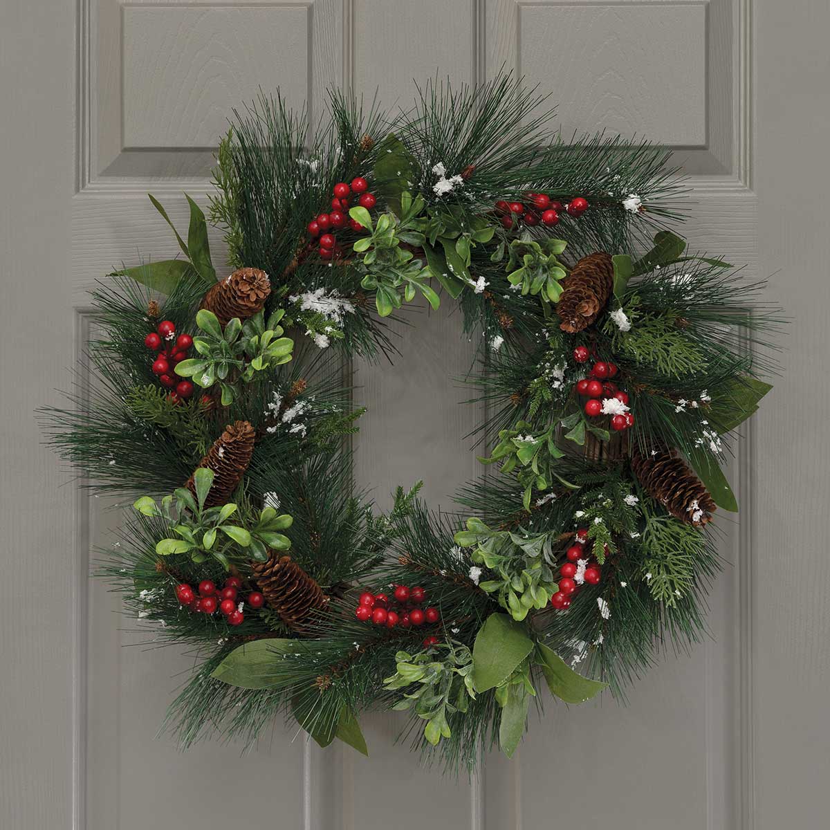 WREATH CHALET CHRISTMAS PINE 22IN